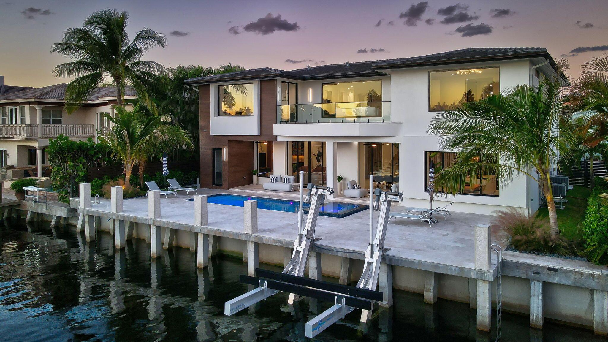 CARIBBEAN KEYS - Residential