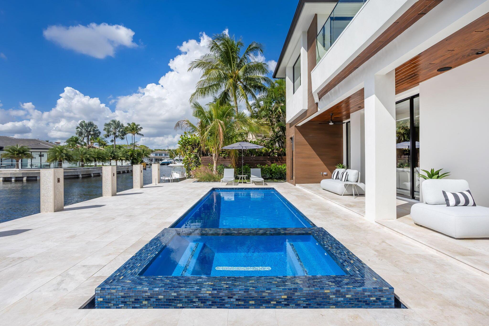 CARIBBEAN KEYS - Residential