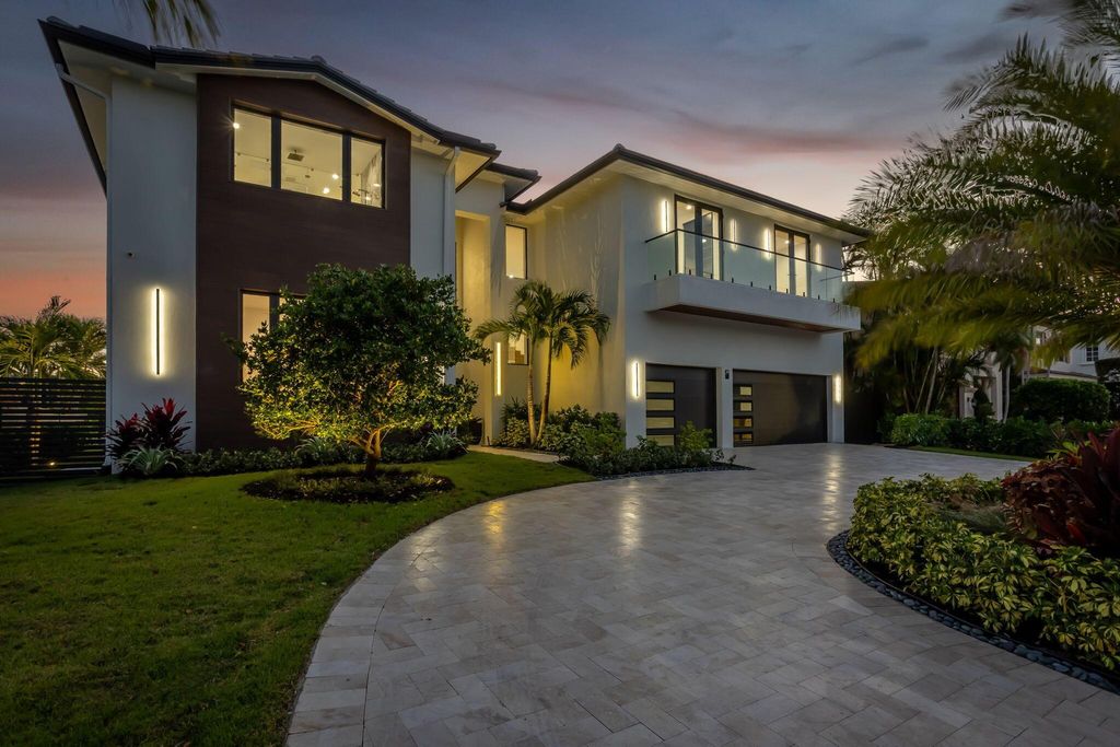 Photo of 798 Havana Drive, Boca Raton, FL 33487 (MLS # R11140339)