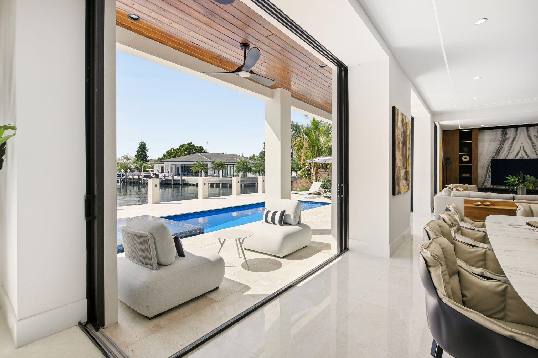 CARIBBEAN KEYS - Residential