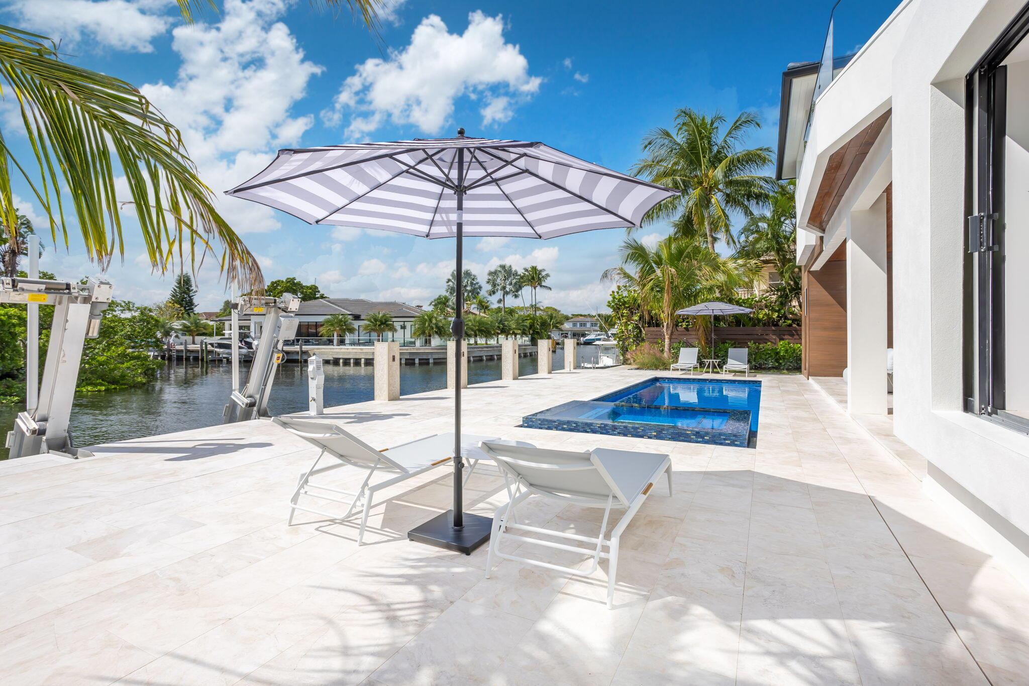 CARIBBEAN KEYS - Residential