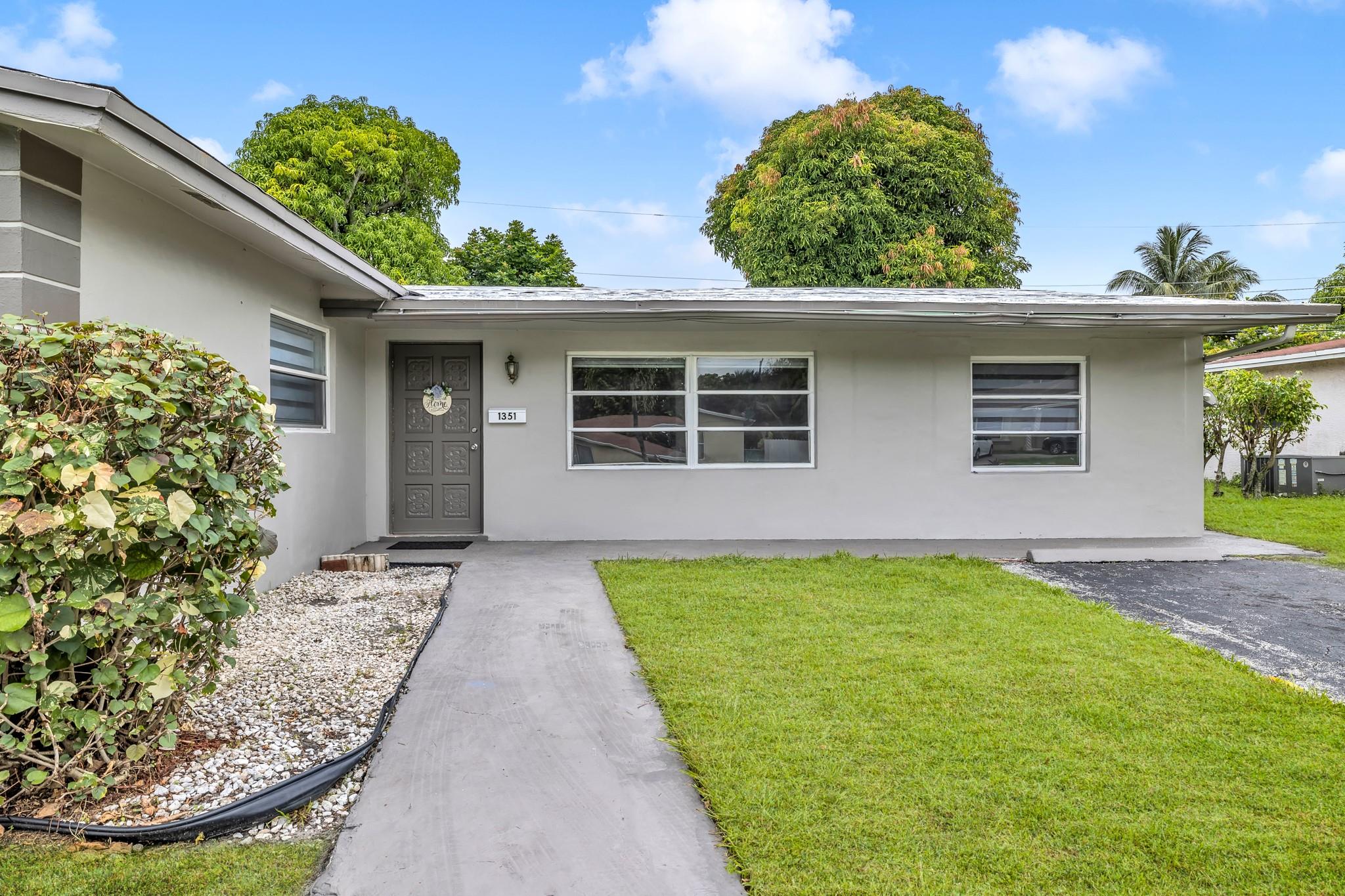 1351 NW 54th Ave