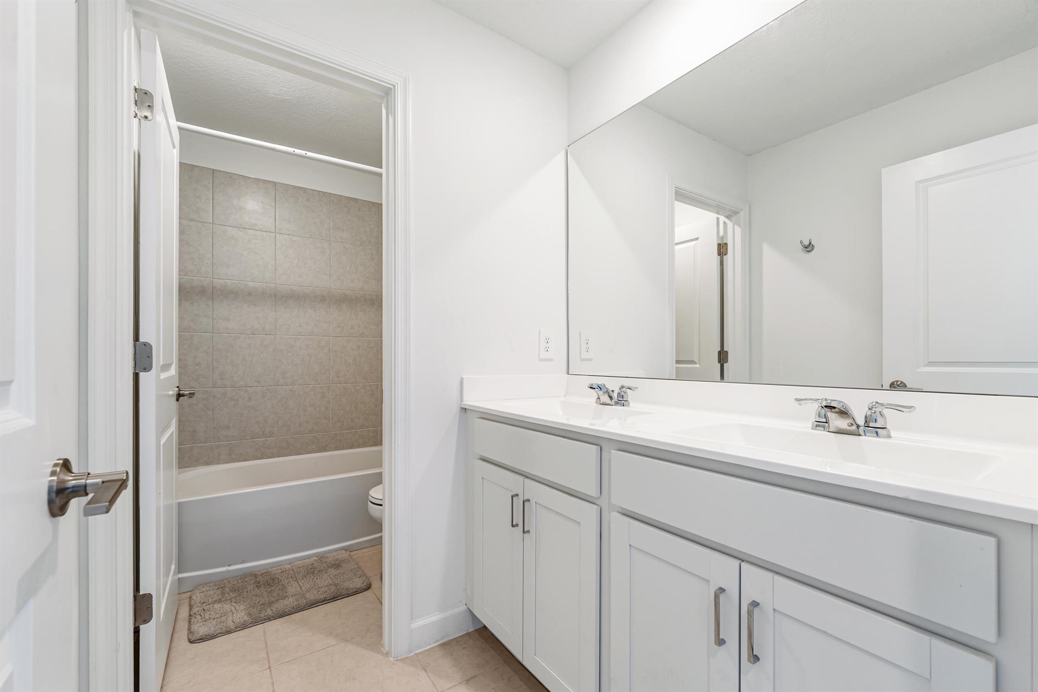 CENTRAL PARK VERANO SOUTH - Residential