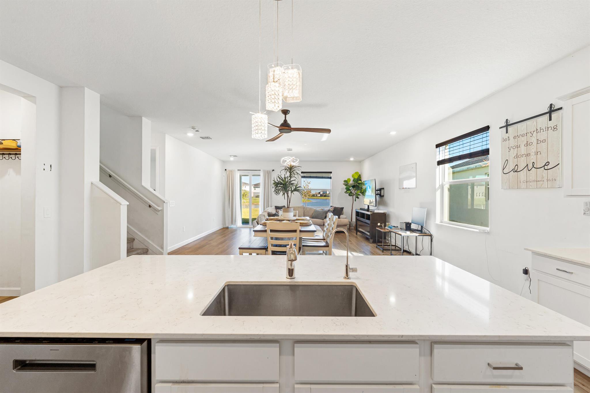 CENTRAL PARK VERANO SOUTH - Residential