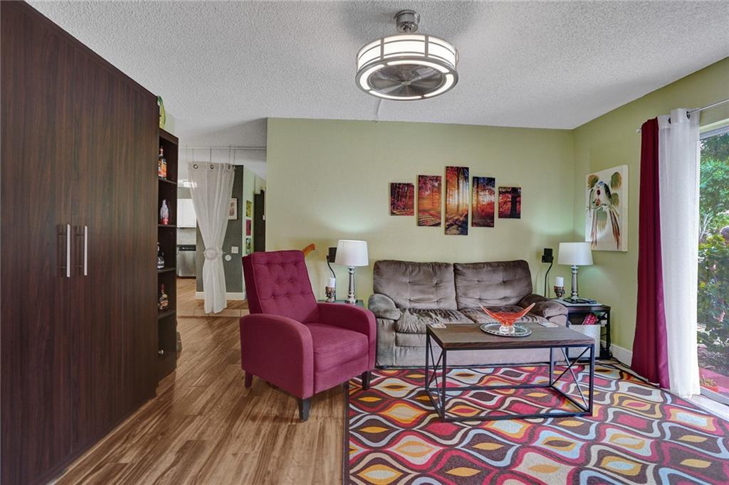 Embarcadero - Residential