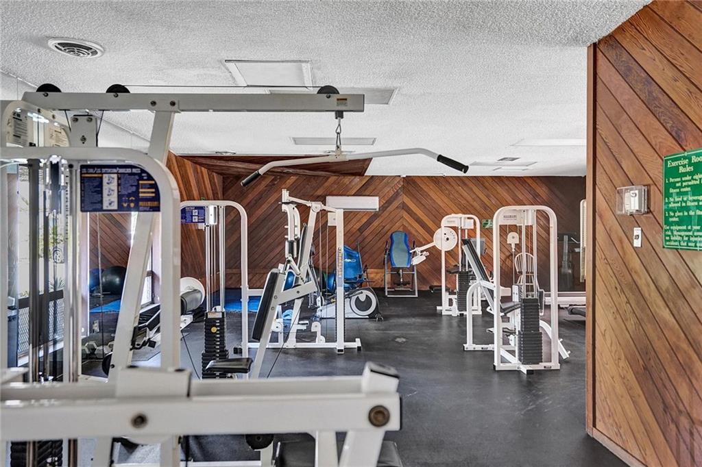 Embarcadero - Residential