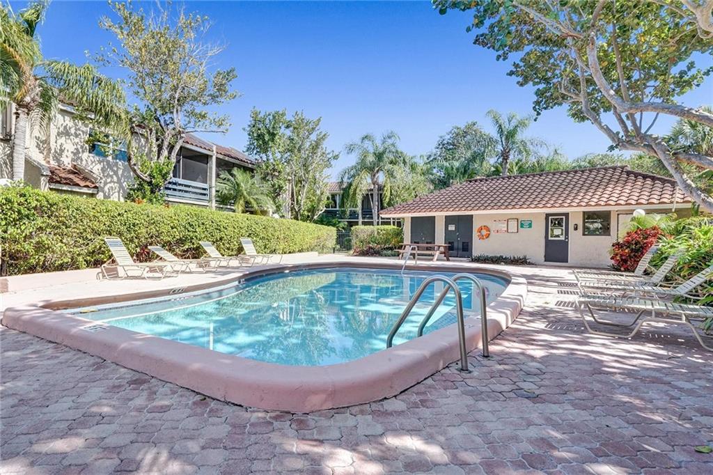 Embarcadero - Residential