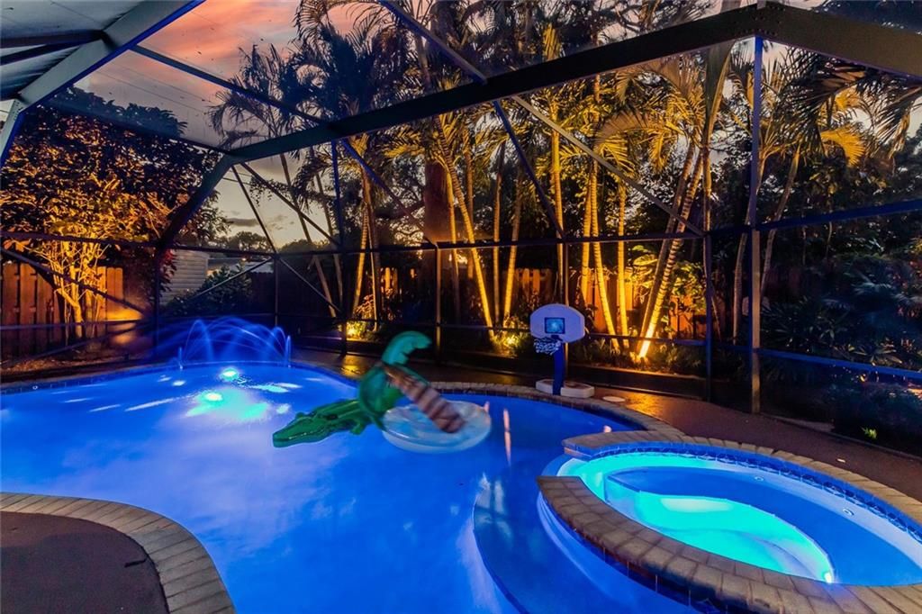 Photo of 908 SW 18th Ct, Fort Lauderdale, FL 33315 (MLS # F10306815)