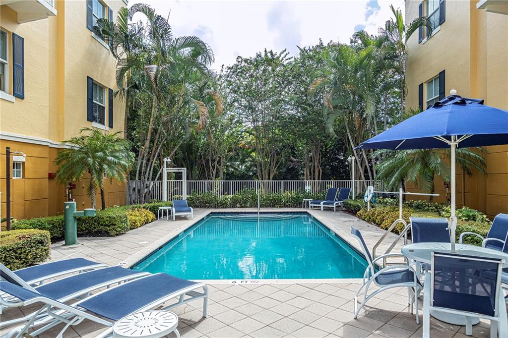 The Ellington - Residential