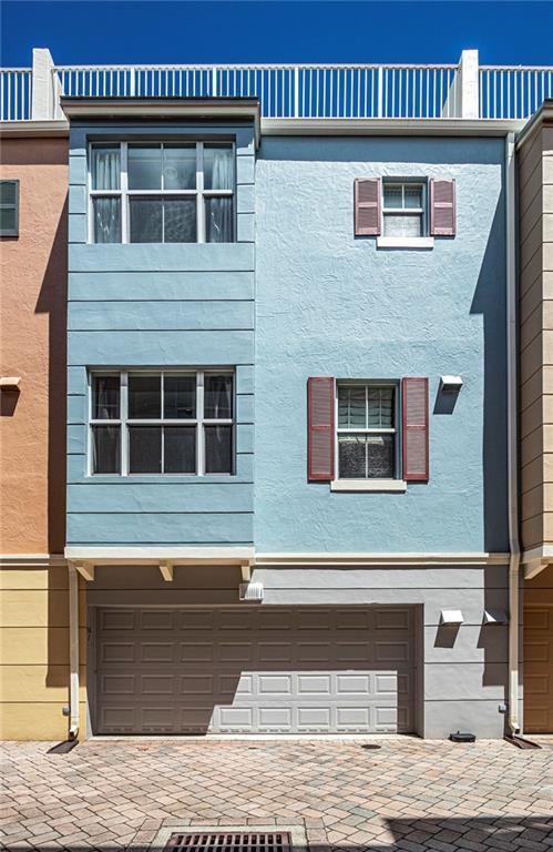 The Ellington - Residential