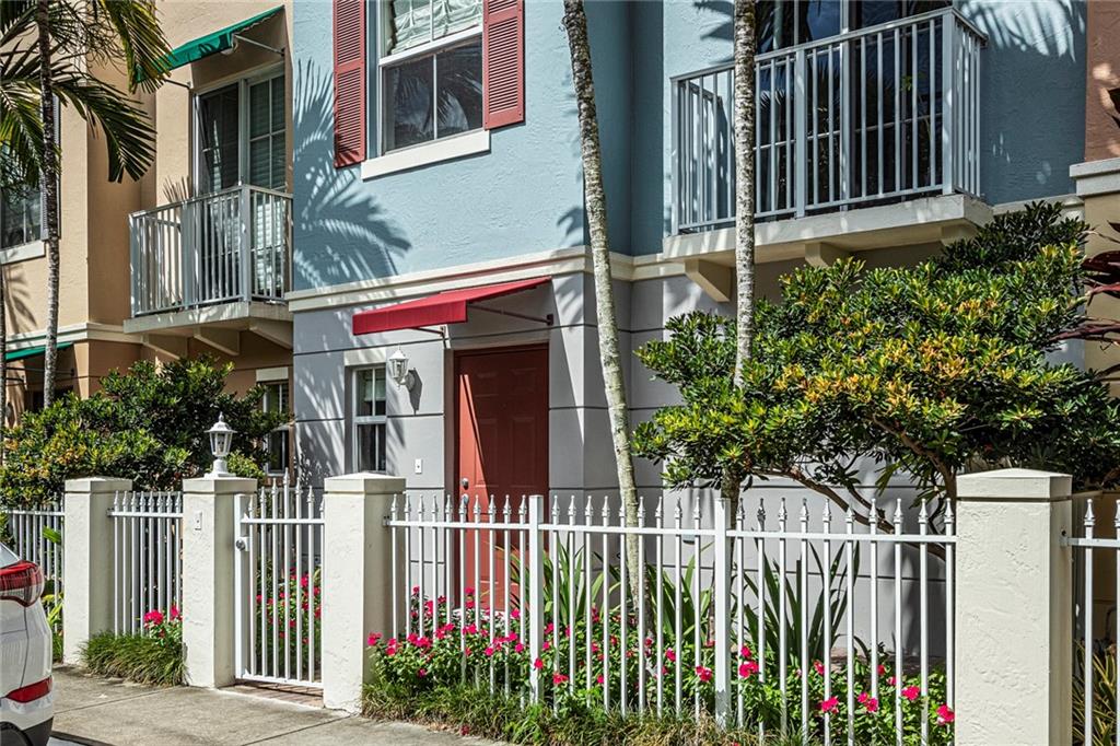 The Ellington - Residential