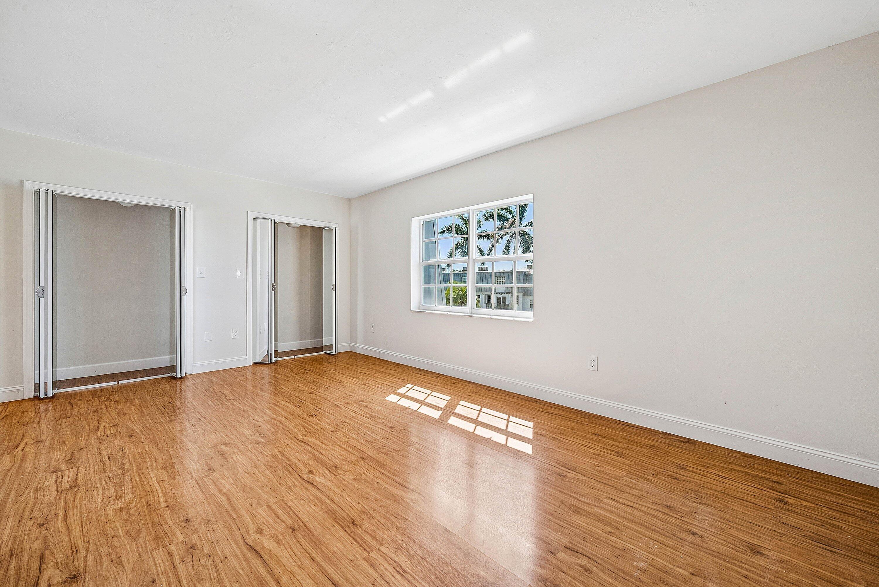 DELRAY BEACH CLUB APTS CONDO - Residential