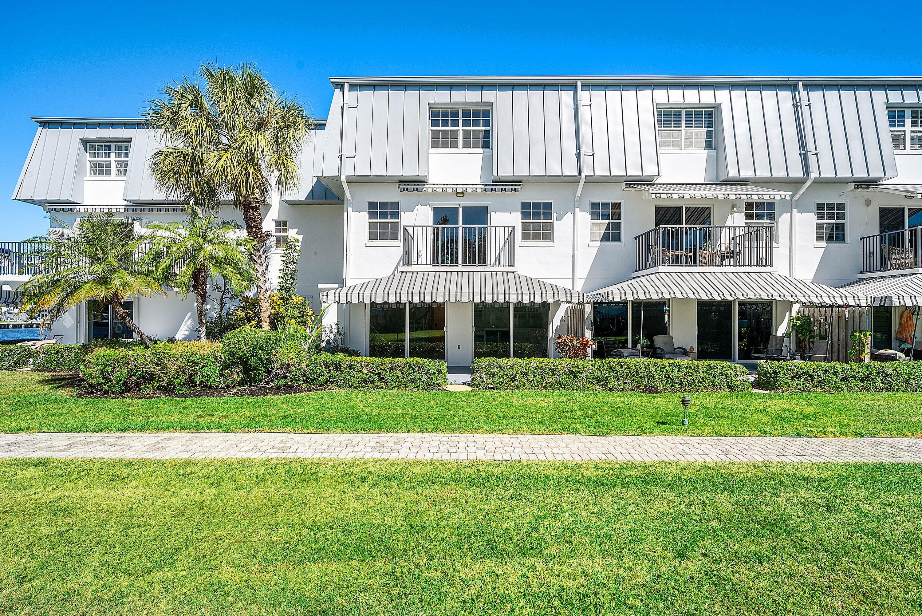 DELRAY BEACH CLUB APTS CONDO - Residential