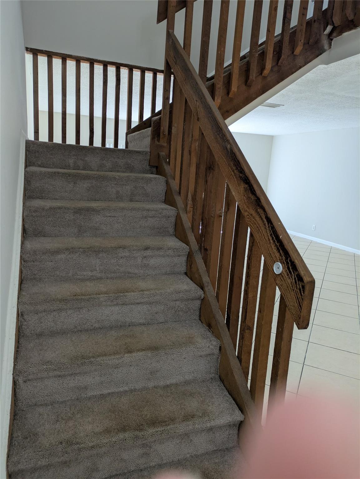 CORAL SPRINGS VILLAGE GRE - Residential Lease