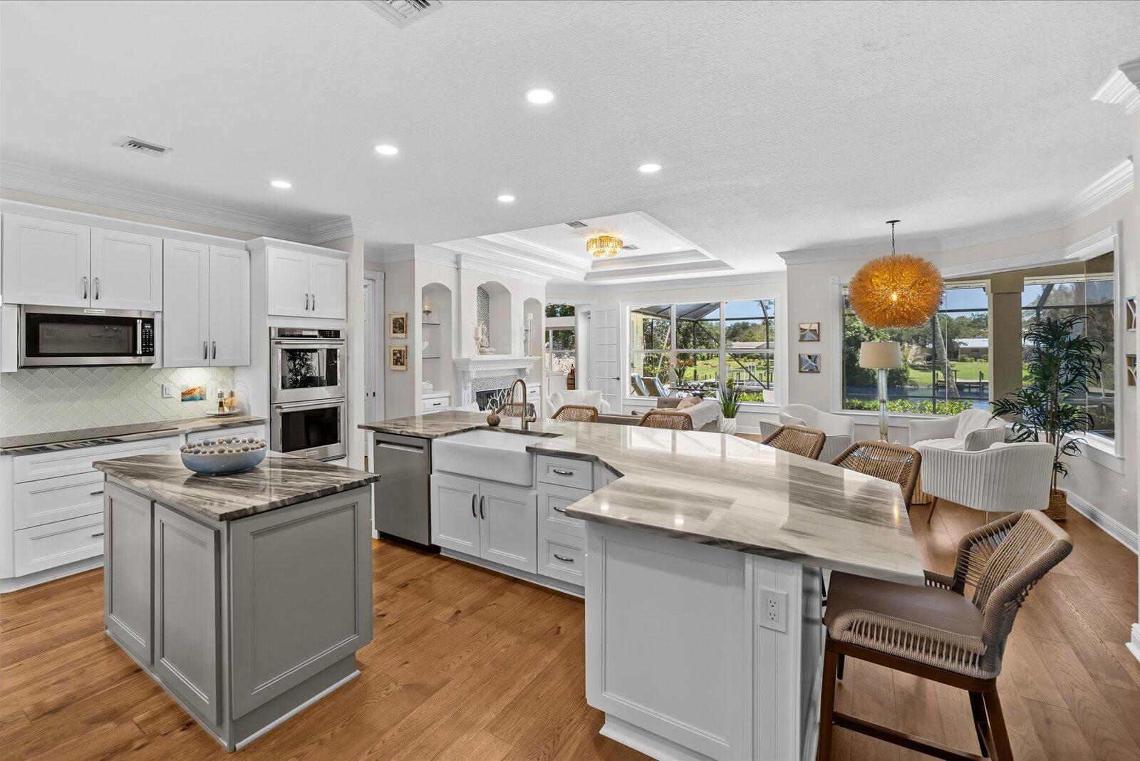 851 SW Pine Tree Lane