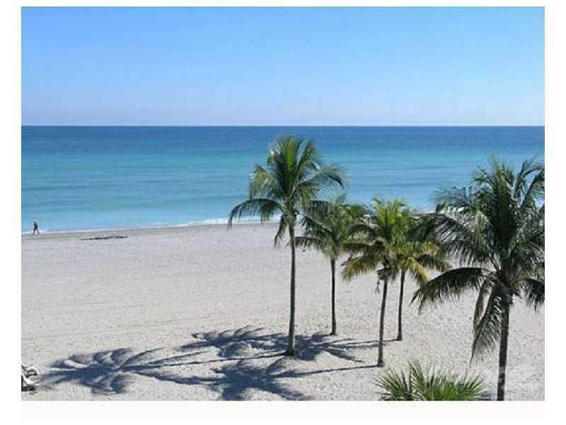 Century Village East - Residential