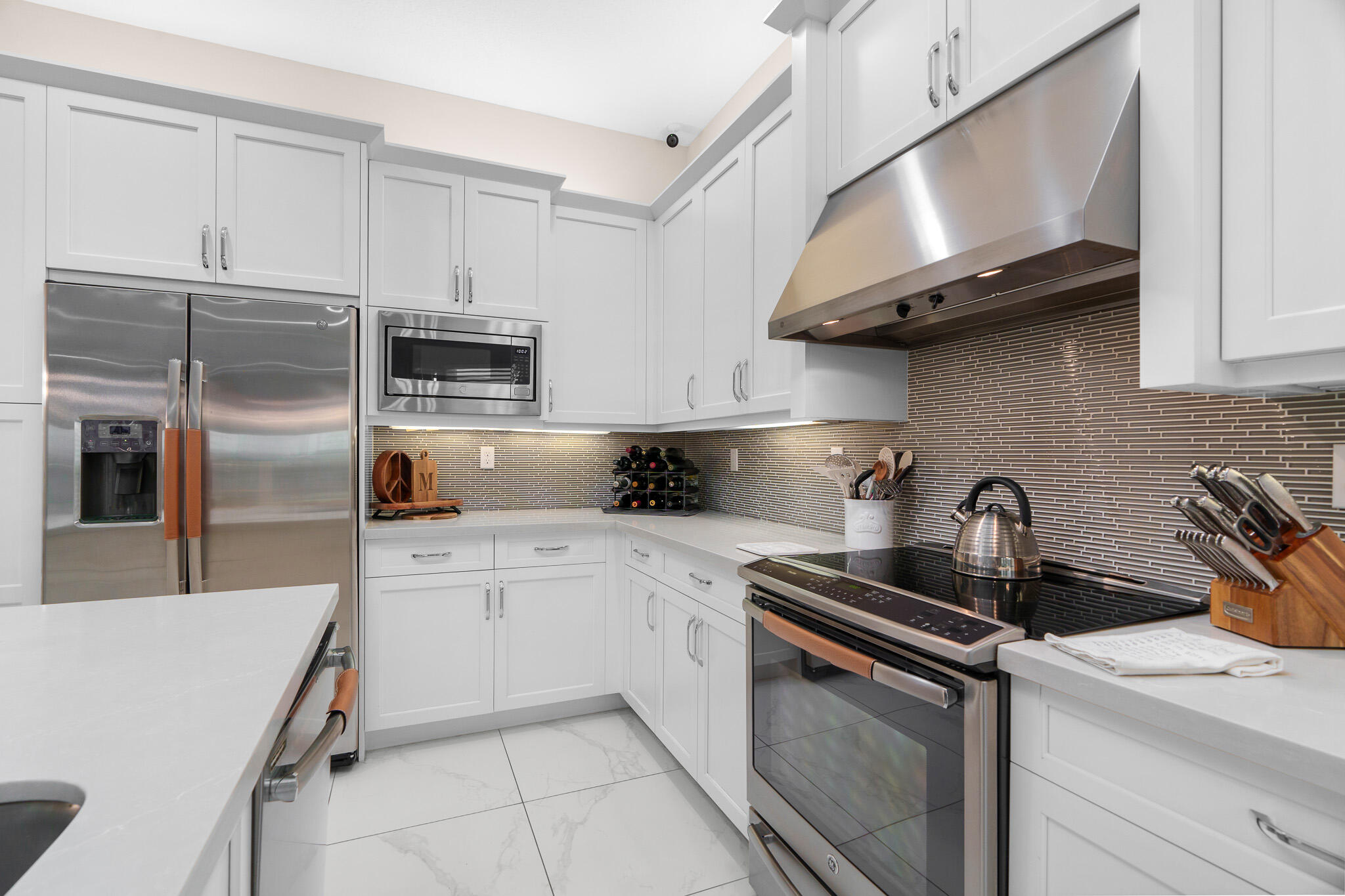 VALENCIA COVE AGR PUD SOUTH PL - Residential