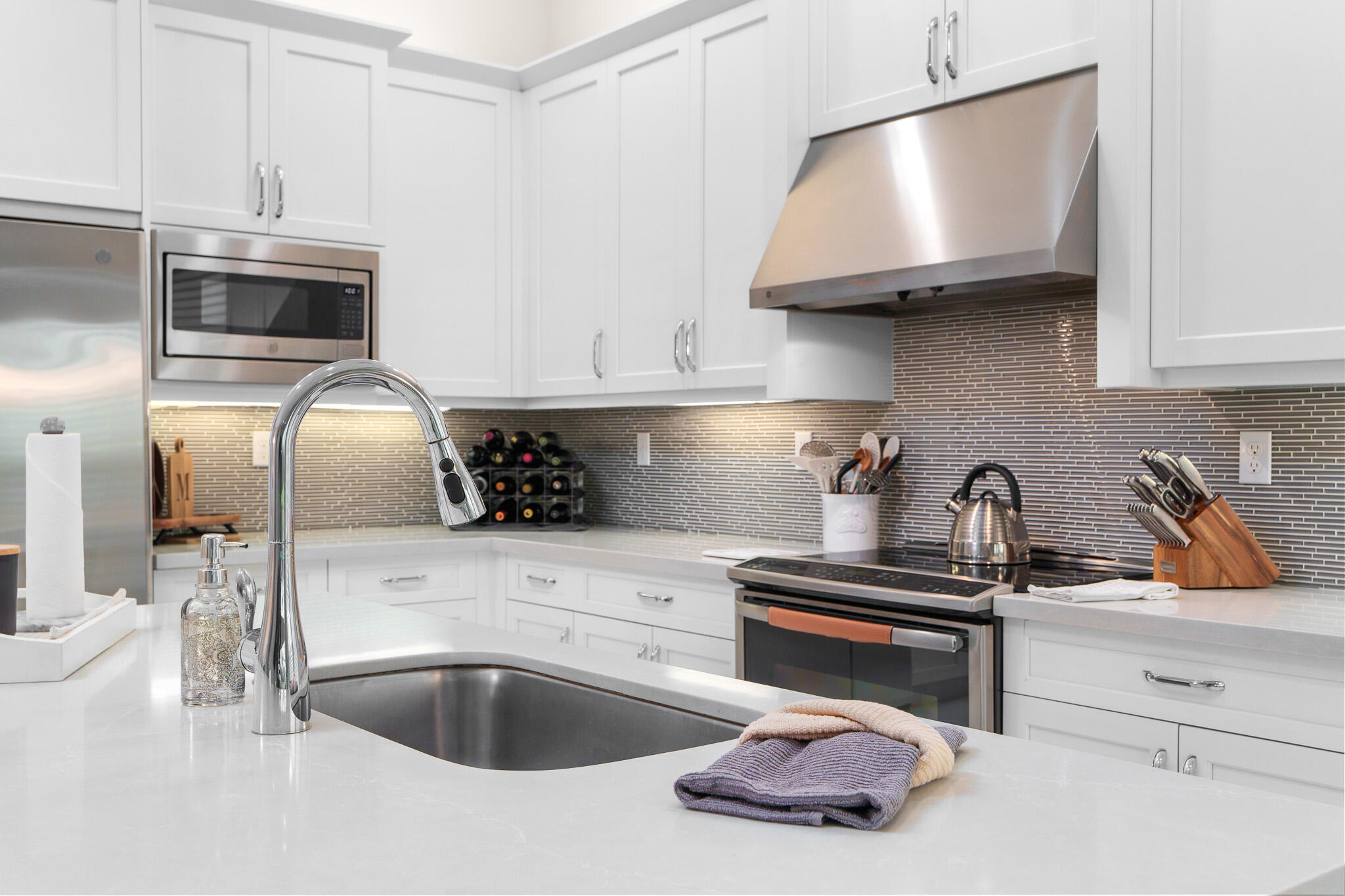 VALENCIA COVE AGR PUD SOUTH PL - Residential