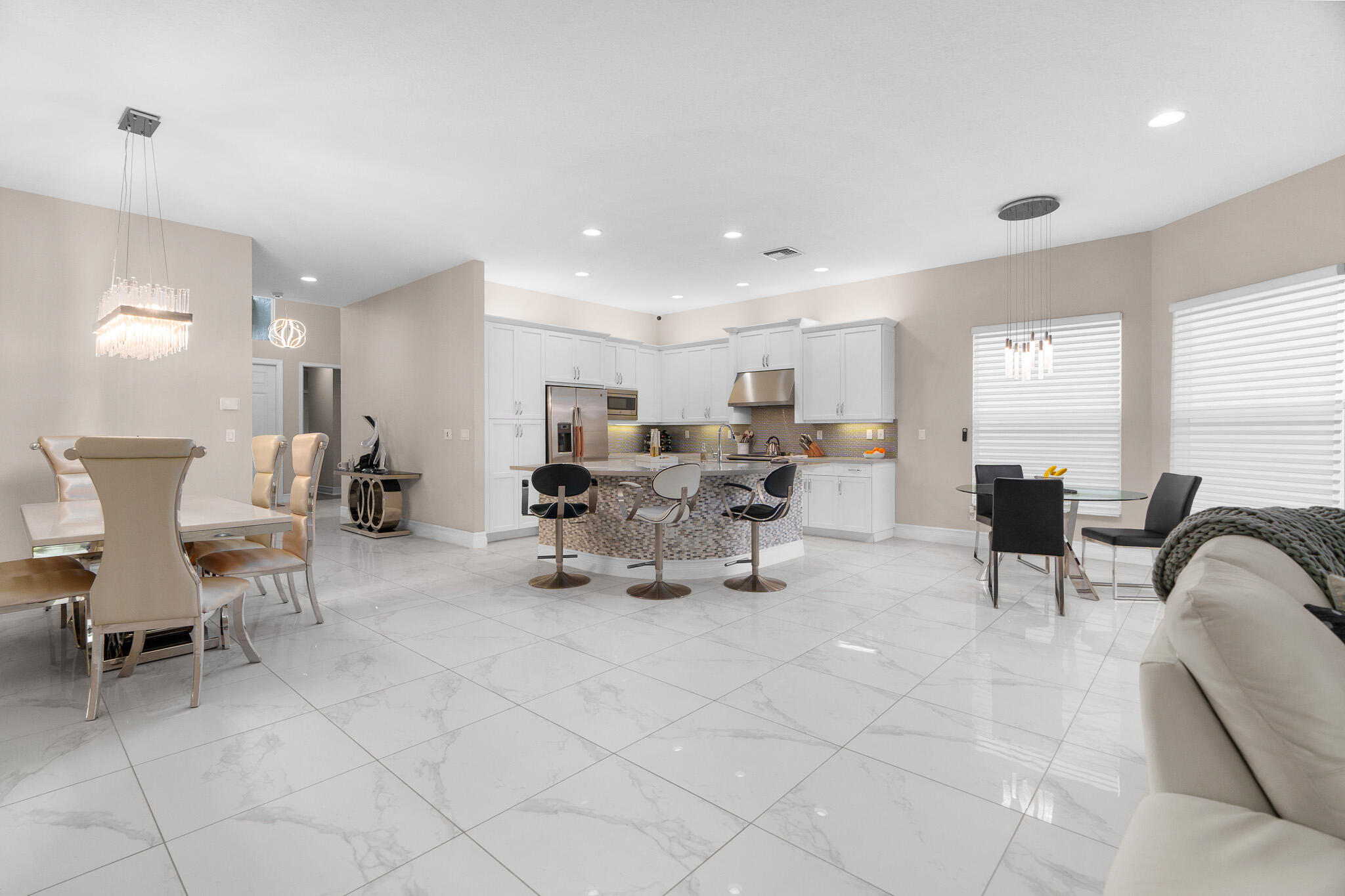 VALENCIA COVE AGR PUD SOUTH PL - Residential