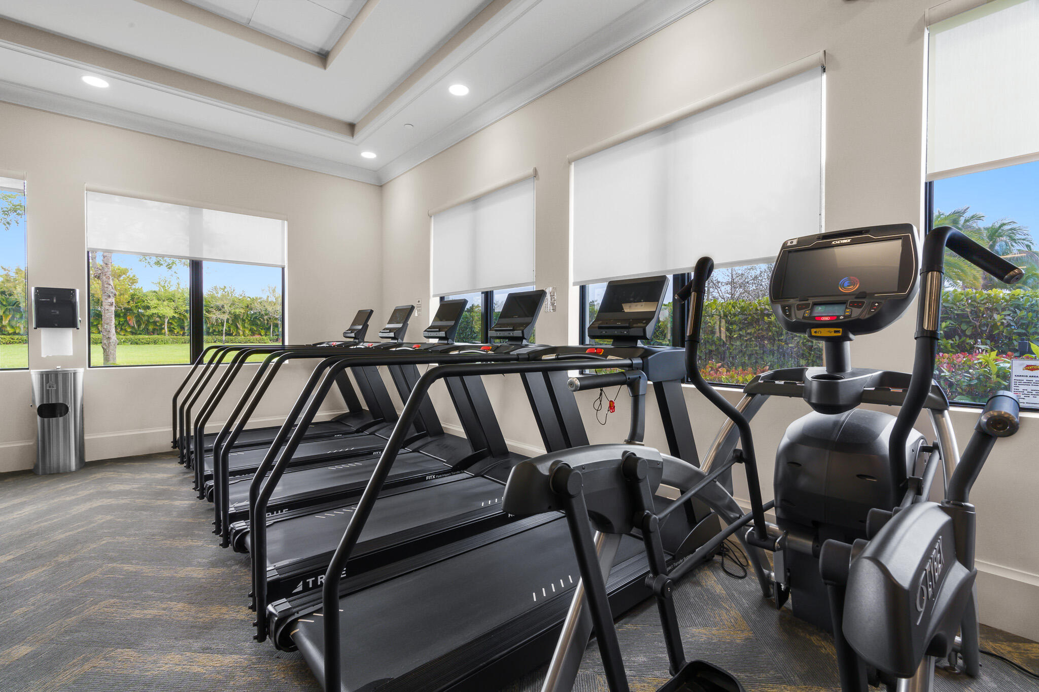 VALENCIA COVE AGR PUD SOUTH PL - Residential