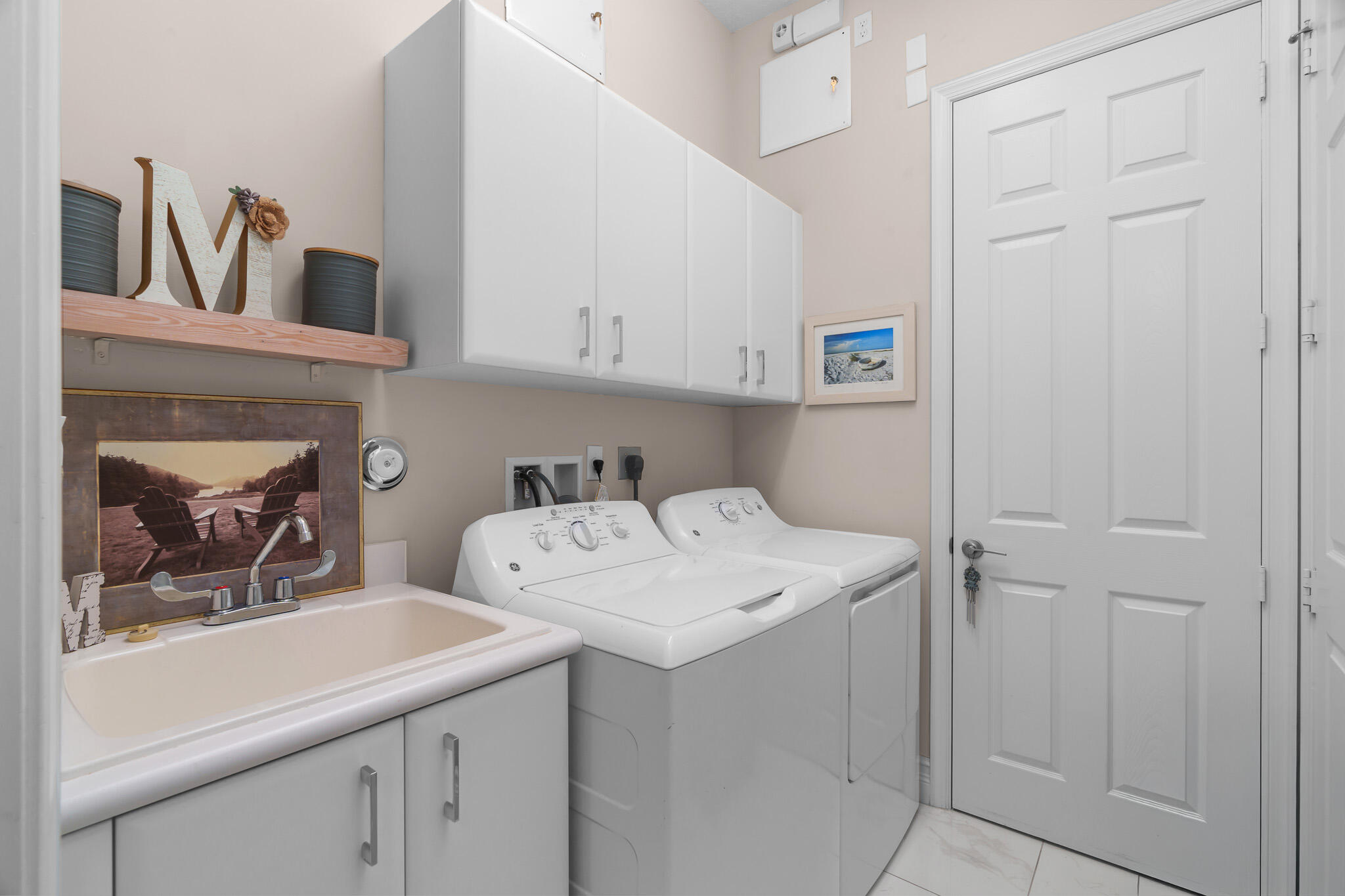 VALENCIA COVE AGR PUD SOUTH PL - Residential