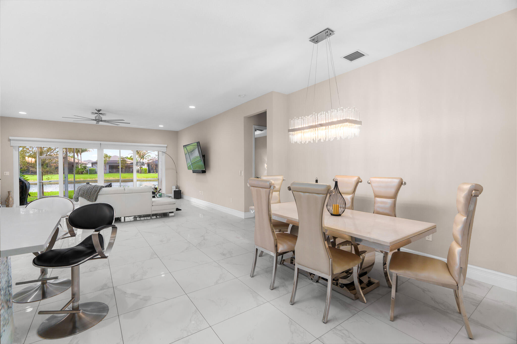 VALENCIA COVE AGR PUD SOUTH PL - Residential