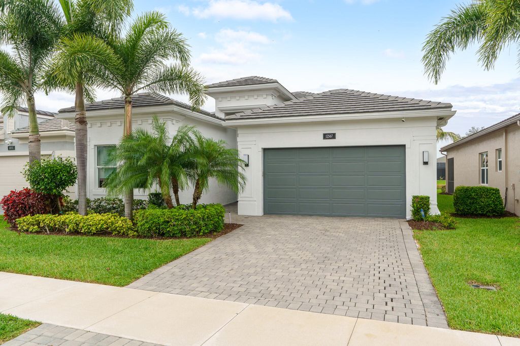 Photo of 12567 Crested Butte Avenue, Boynton Beach, FL 33437 (MLS # B26004286)