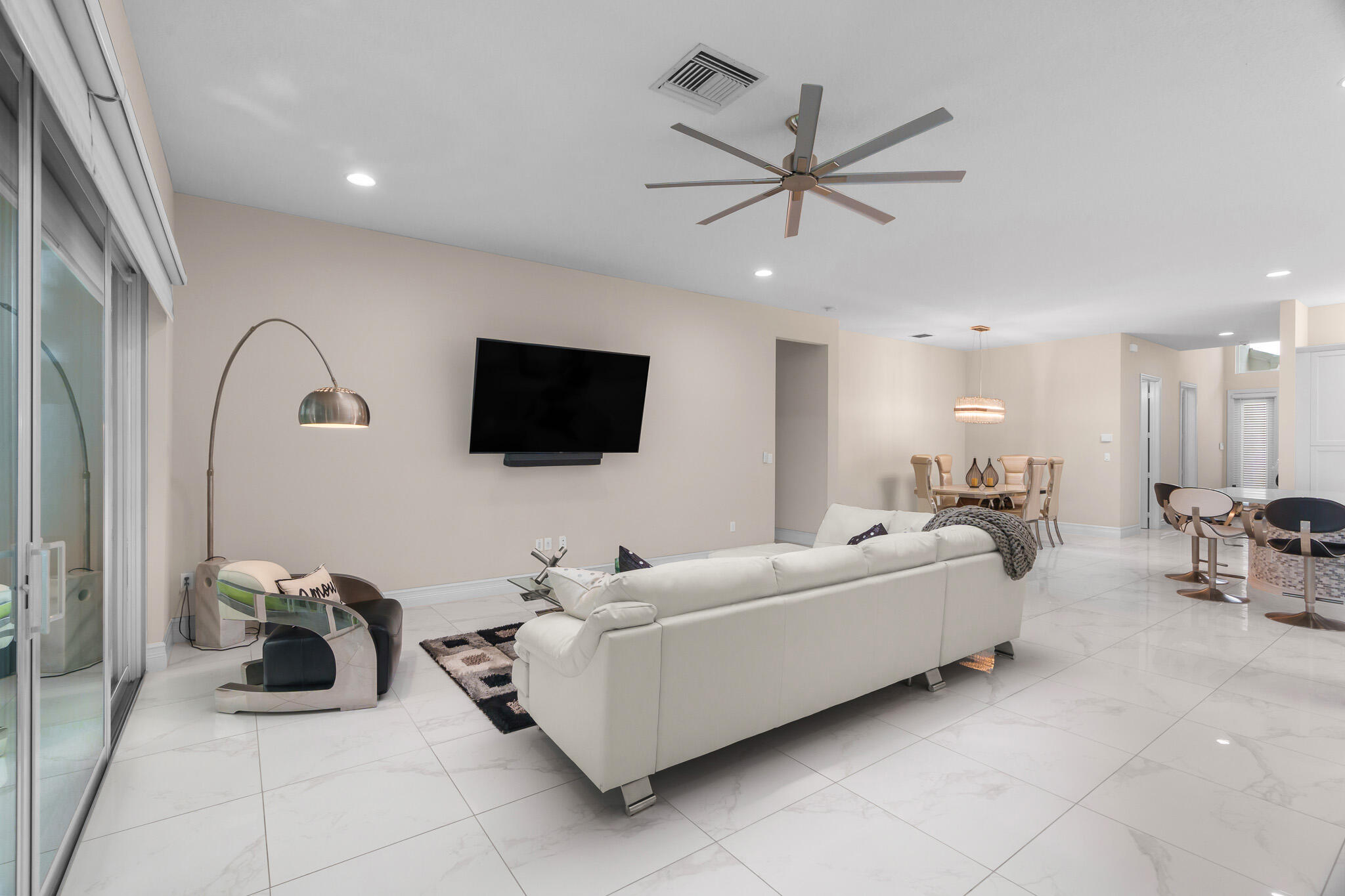 VALENCIA COVE AGR PUD SOUTH PL - Residential