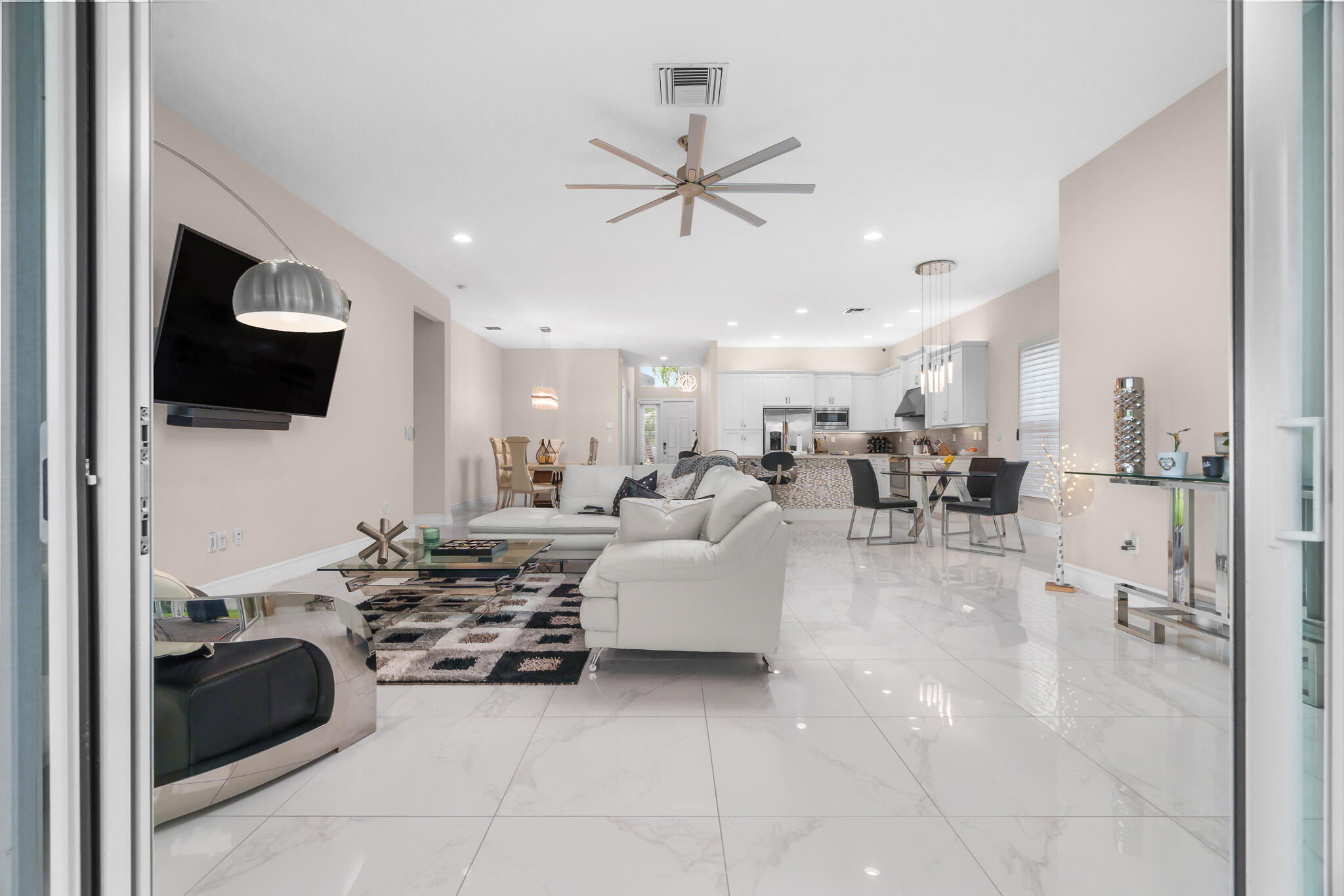 VALENCIA COVE AGR PUD SOUTH PL - Residential