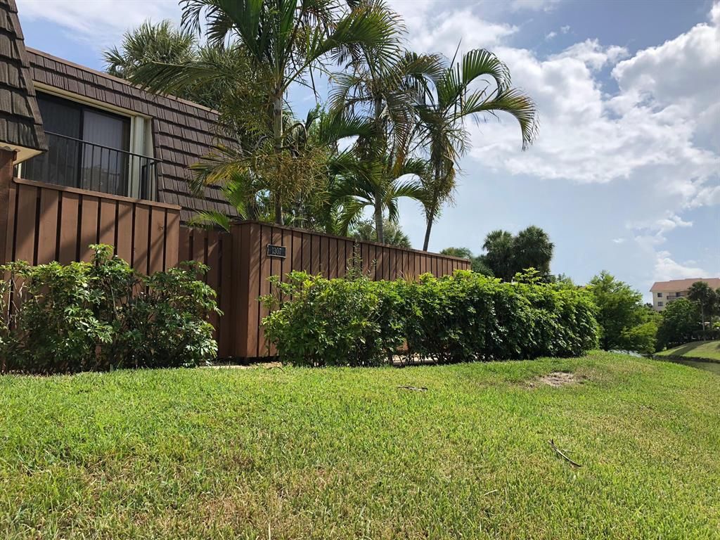 Photo of 1307 13th Court, Jupiter, FL 33477 (MLS # R10726015)