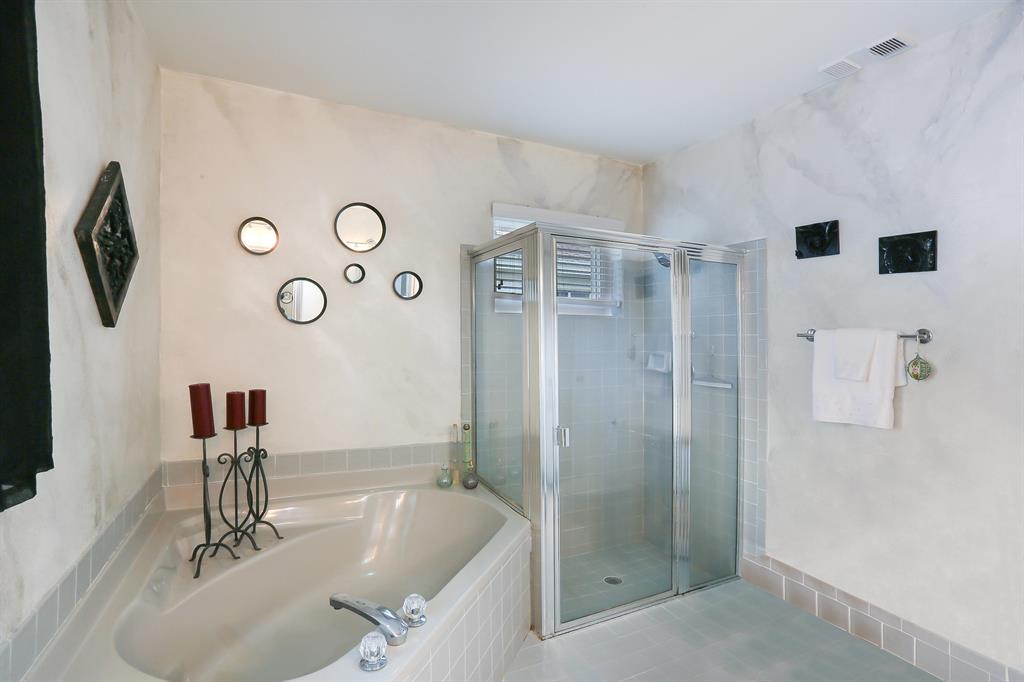 BOCA PARK CONDO - Residential