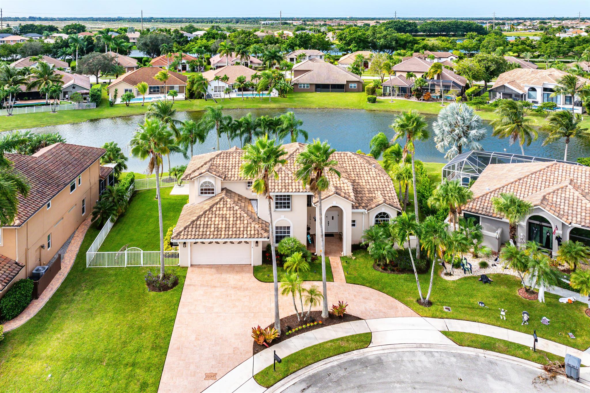 BOCA WINDS PAR D-2 - Residential