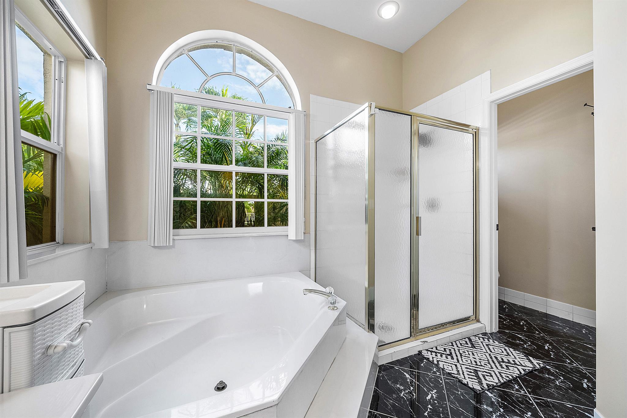 BOCA WINDS PAR D-2 - Residential