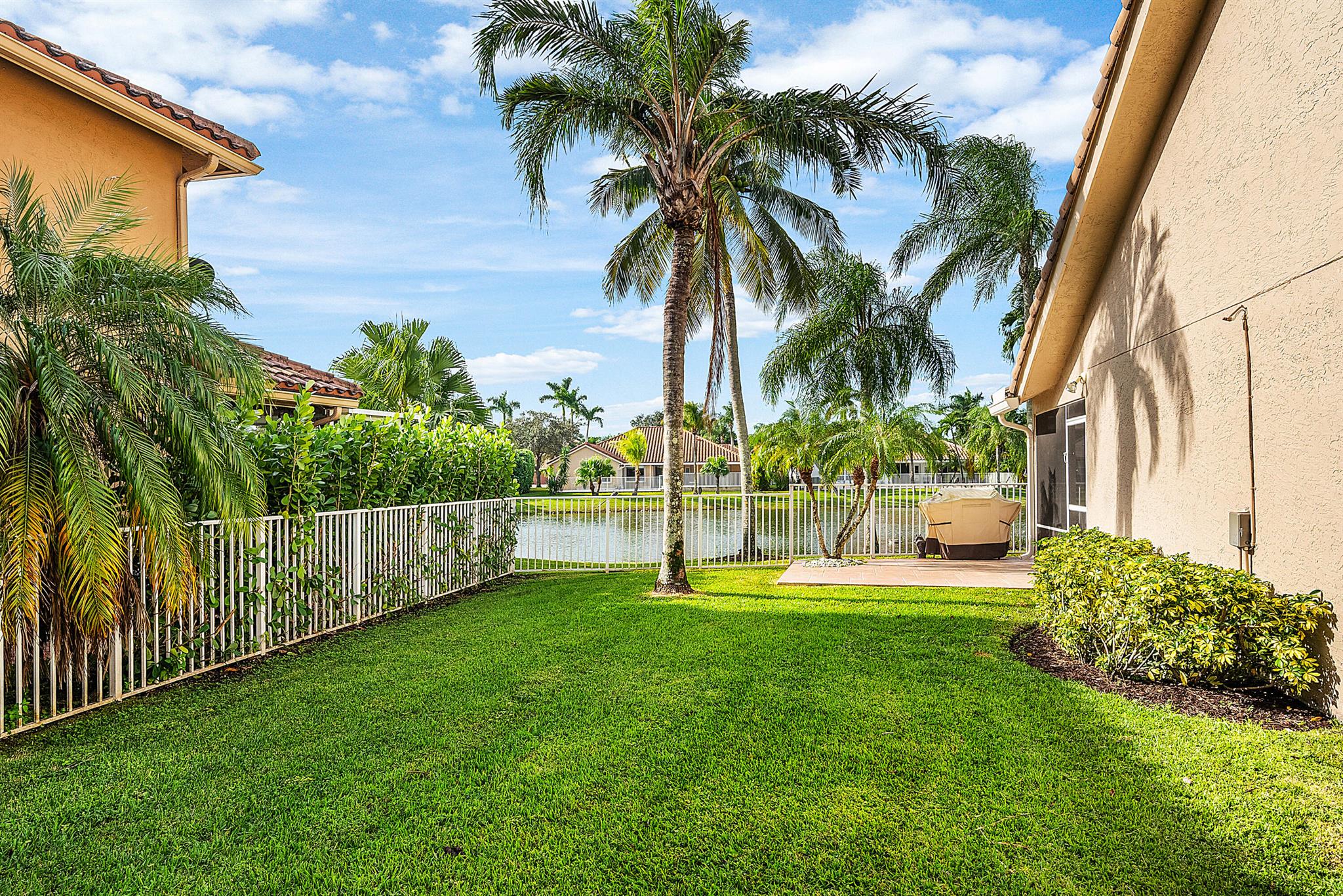 BOCA WINDS PAR D-2 - Residential