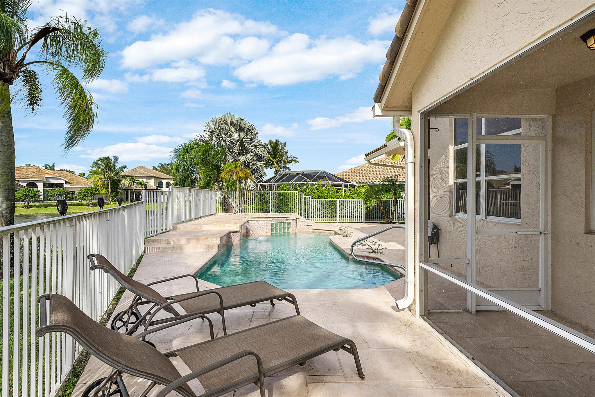 BOCA WINDS PAR D-2 - Residential