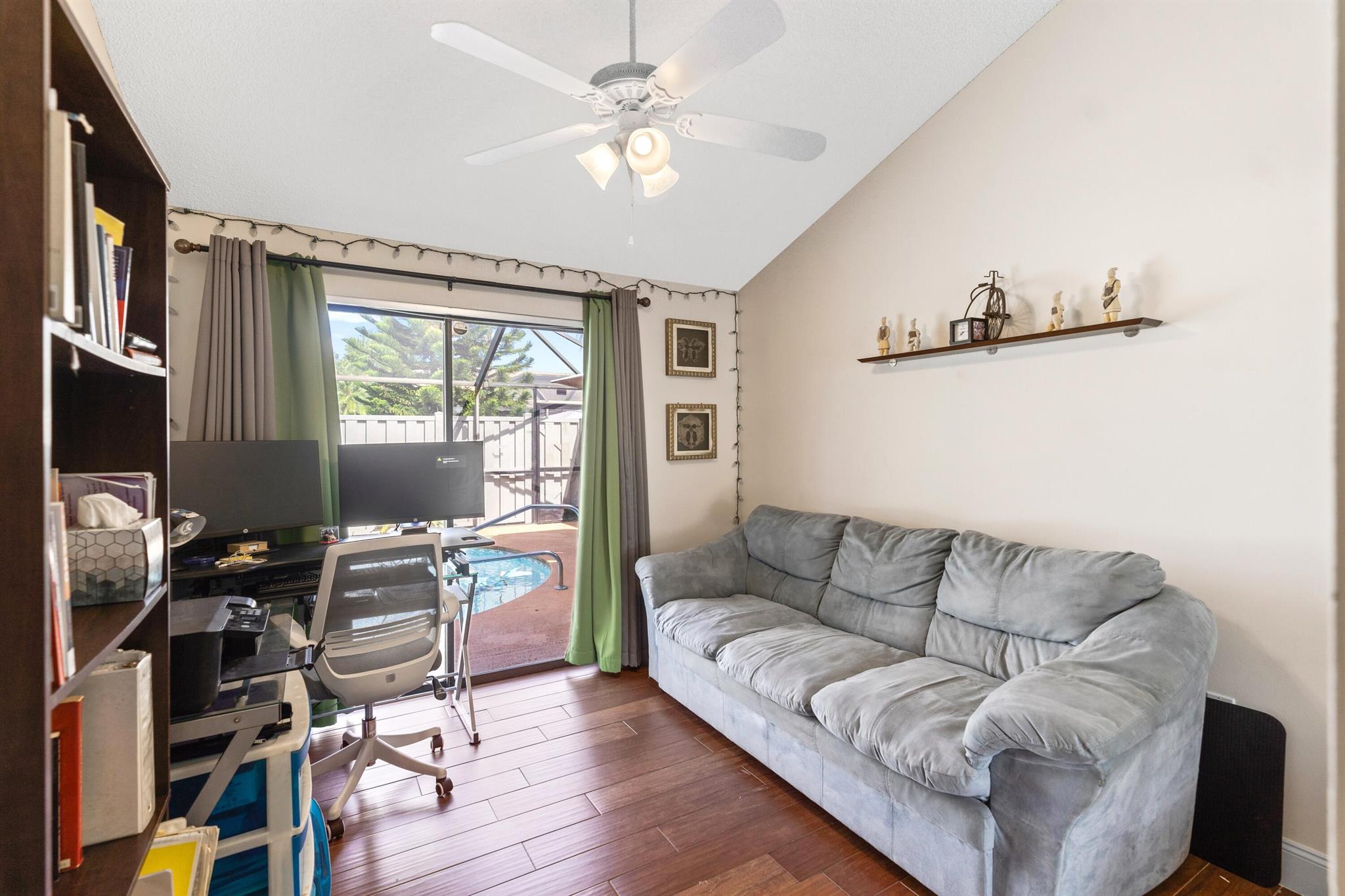 BOCA GARDENS - Residential