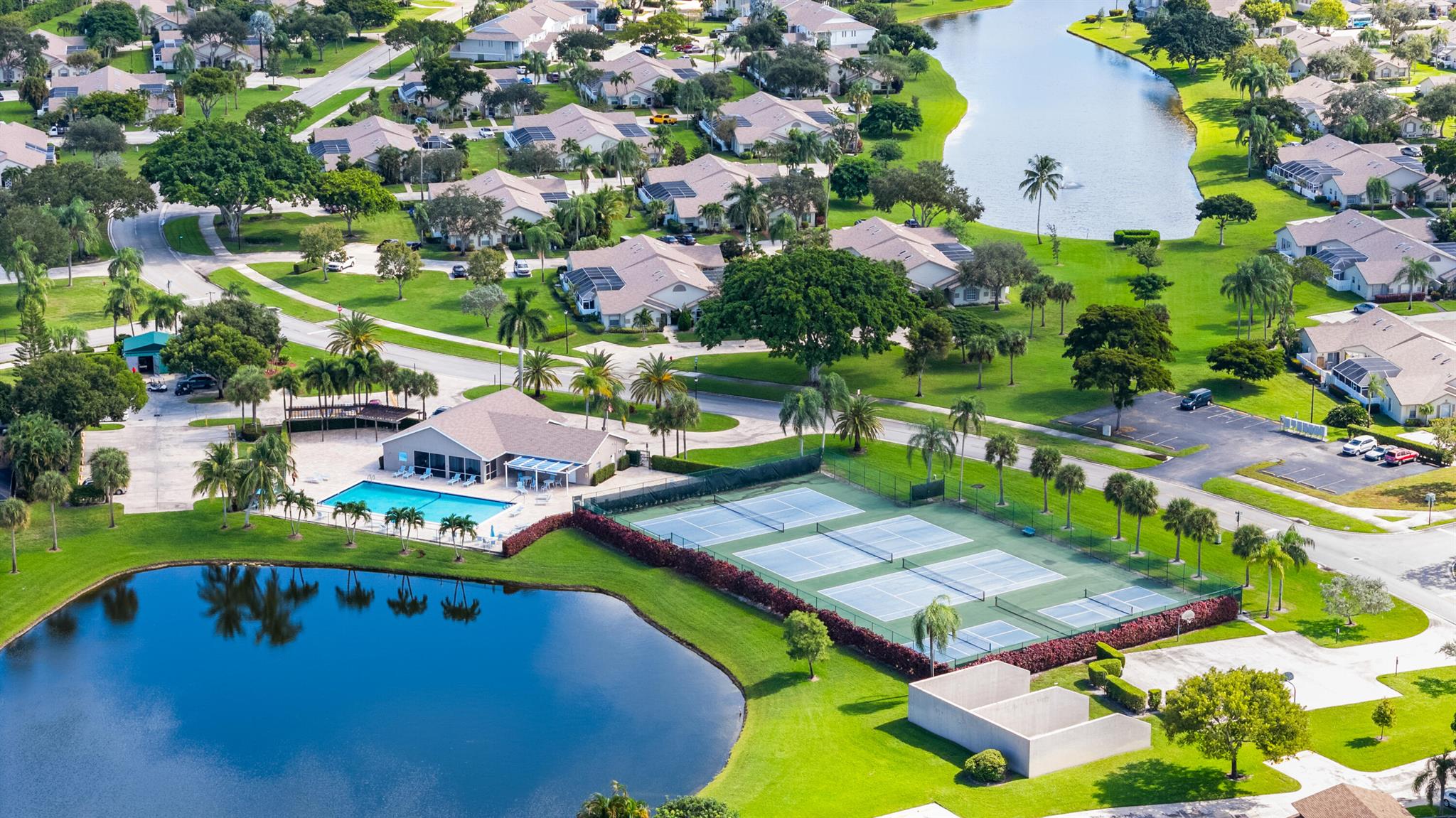 BOCA GARDENS - Residential