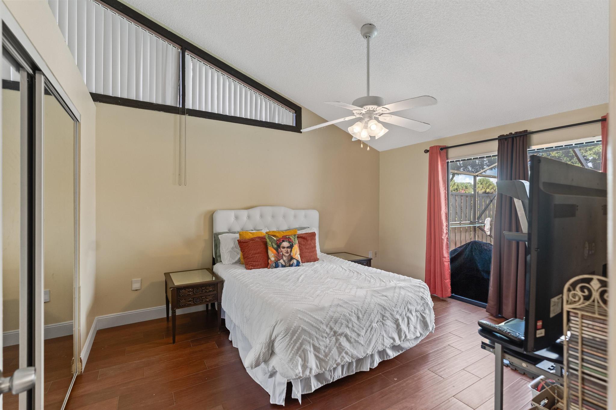 BOCA GARDENS - Residential