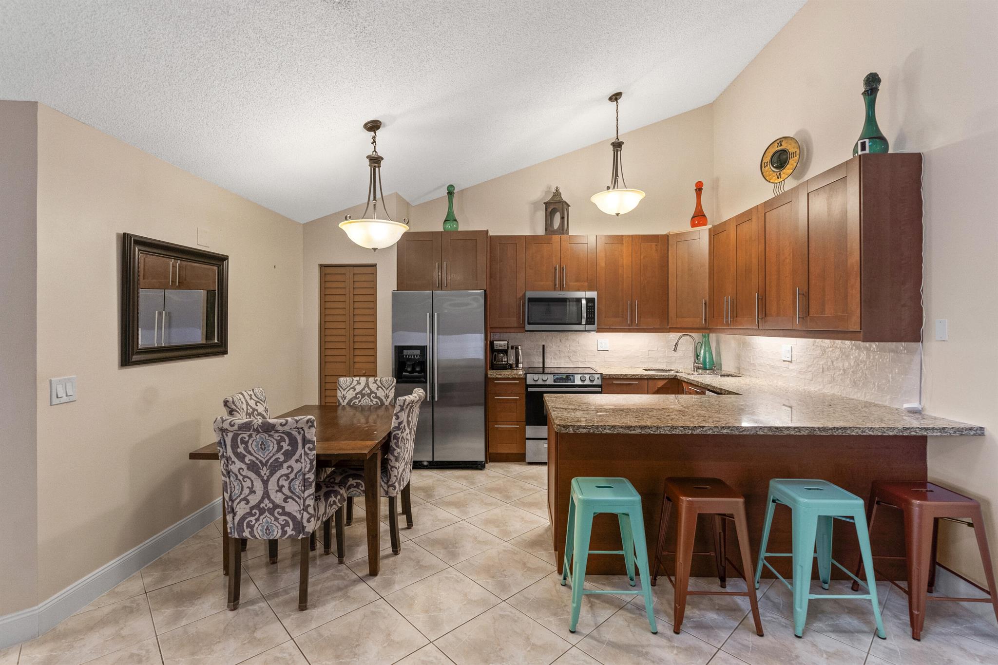 BOCA GARDENS - Residential