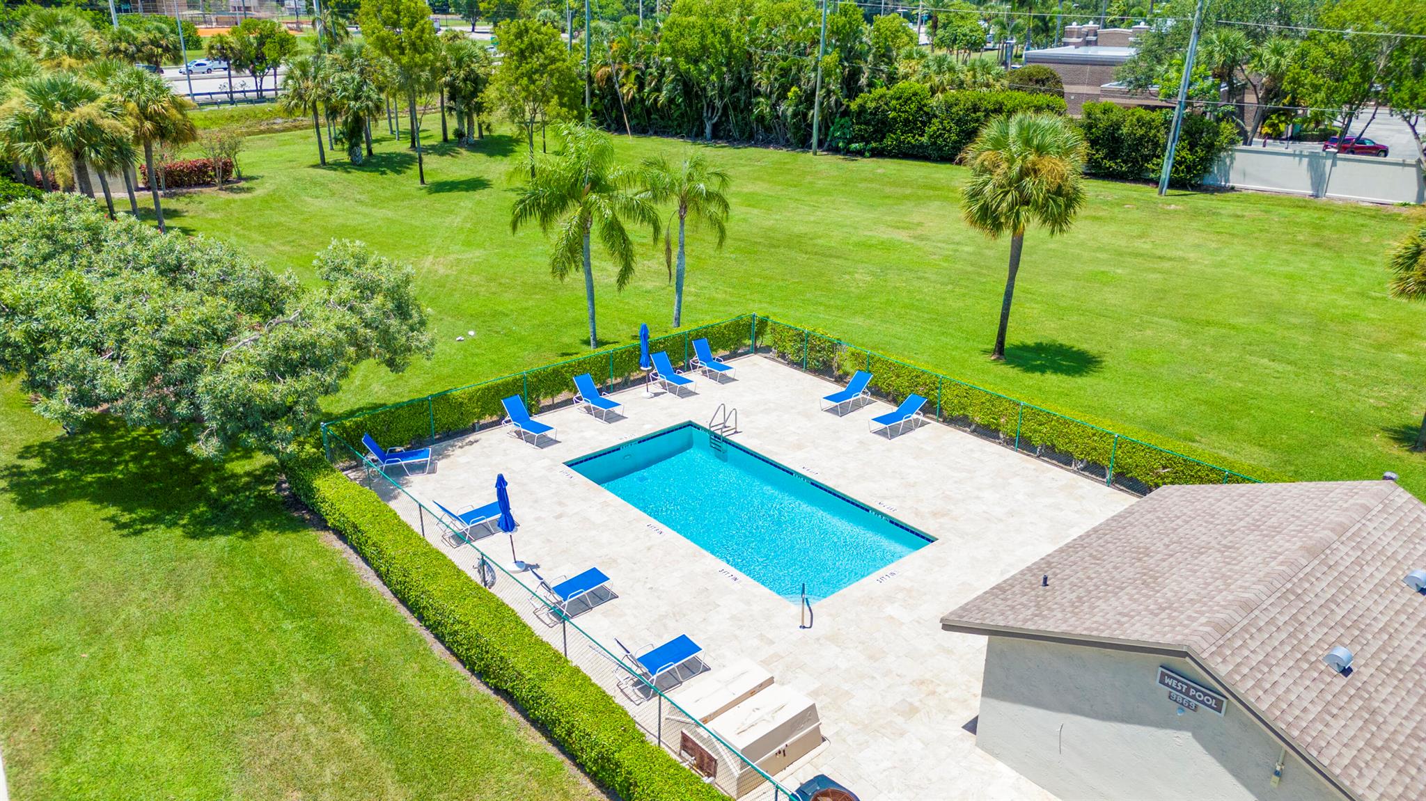 BOCA GARDENS - Residential
