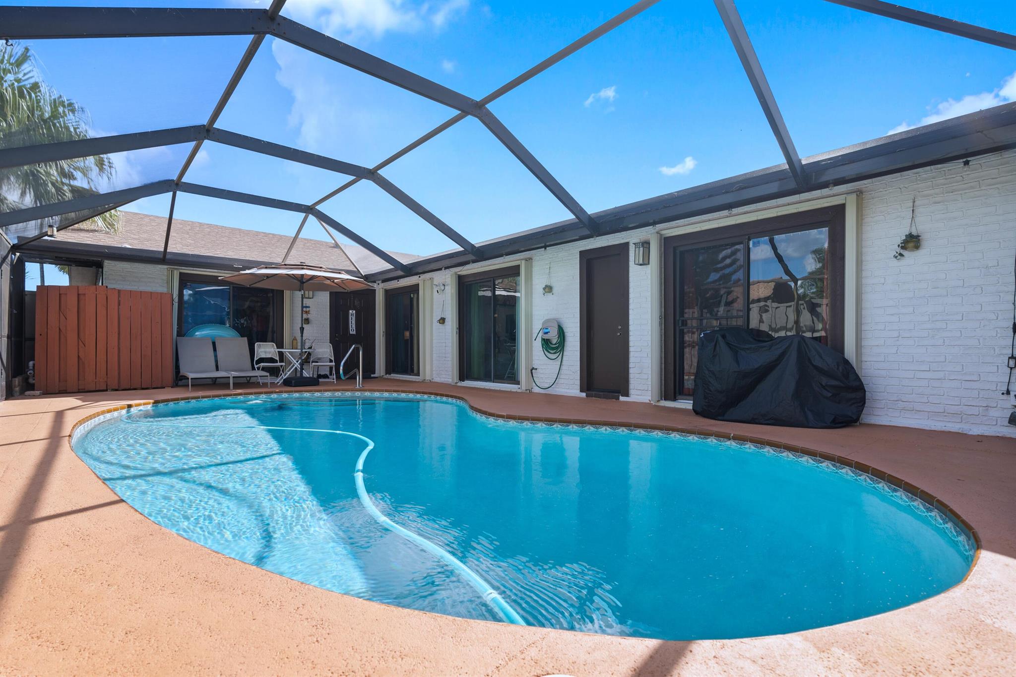 BOCA GARDENS - Residential
