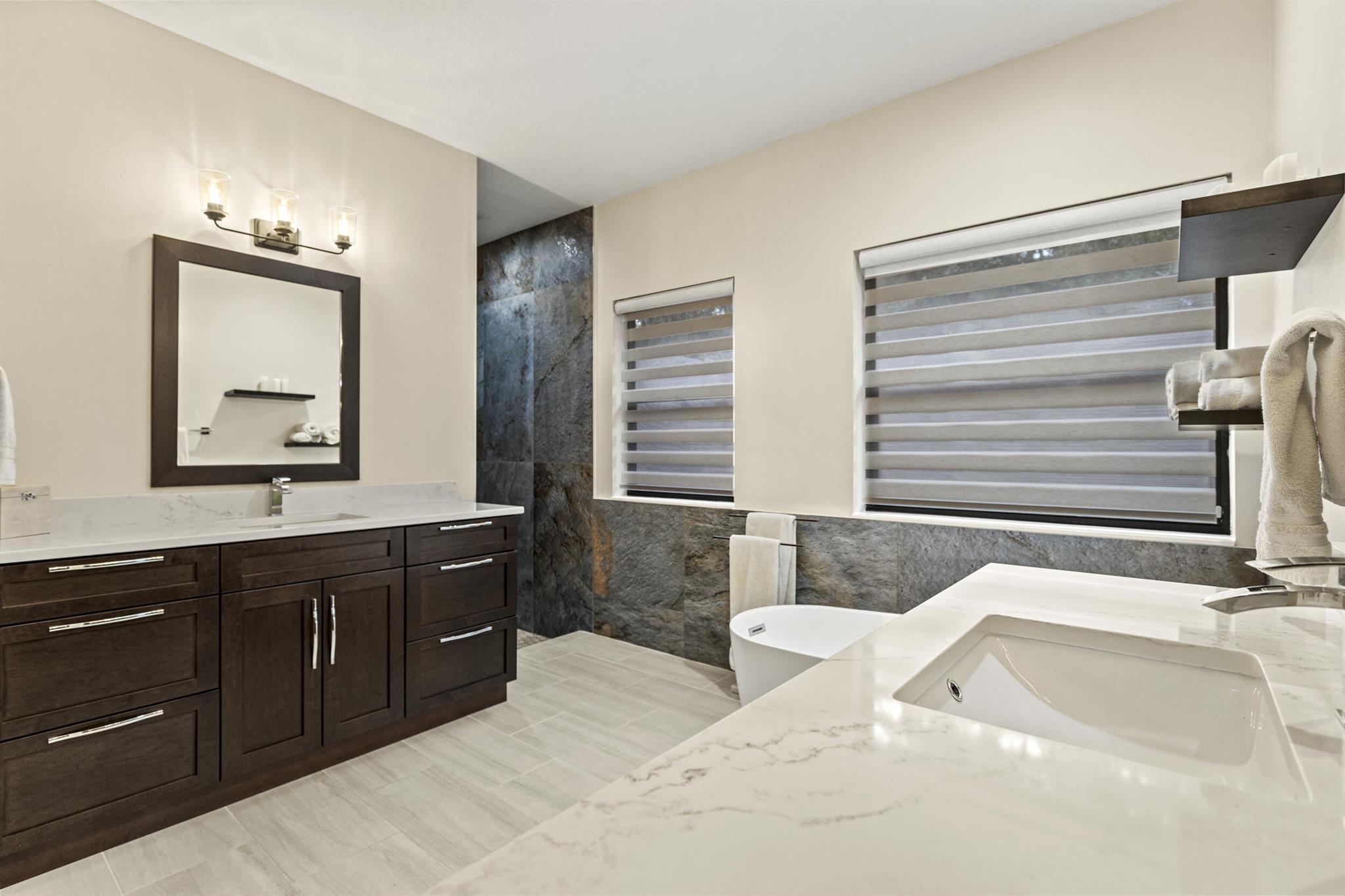 LOXAHATCHEE GROVES - Residential