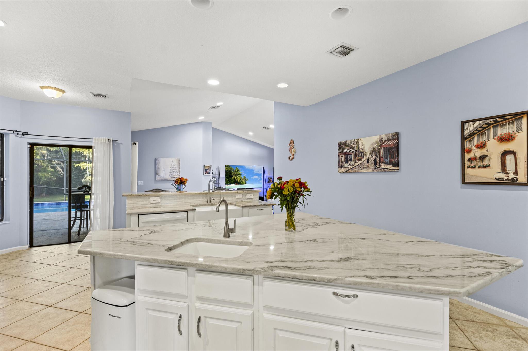 LOXAHATCHEE GROVES - Residential