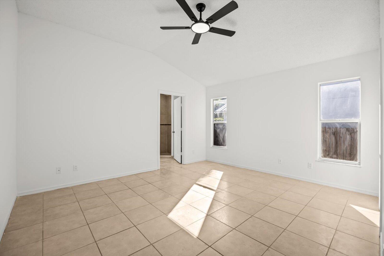 PORT ST LUCIE SECTION 33 - Residential