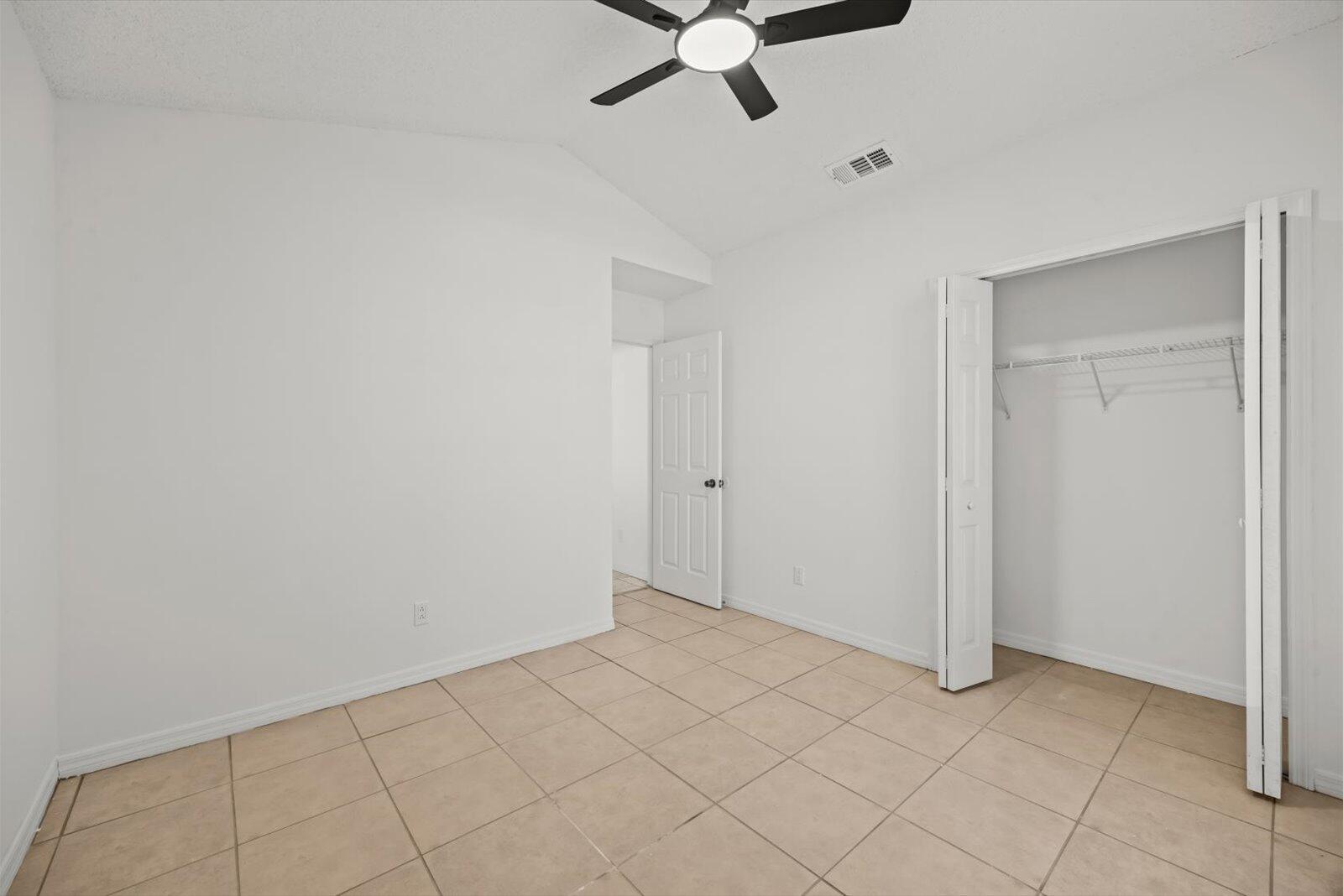 PORT ST LUCIE SECTION 33 - Residential