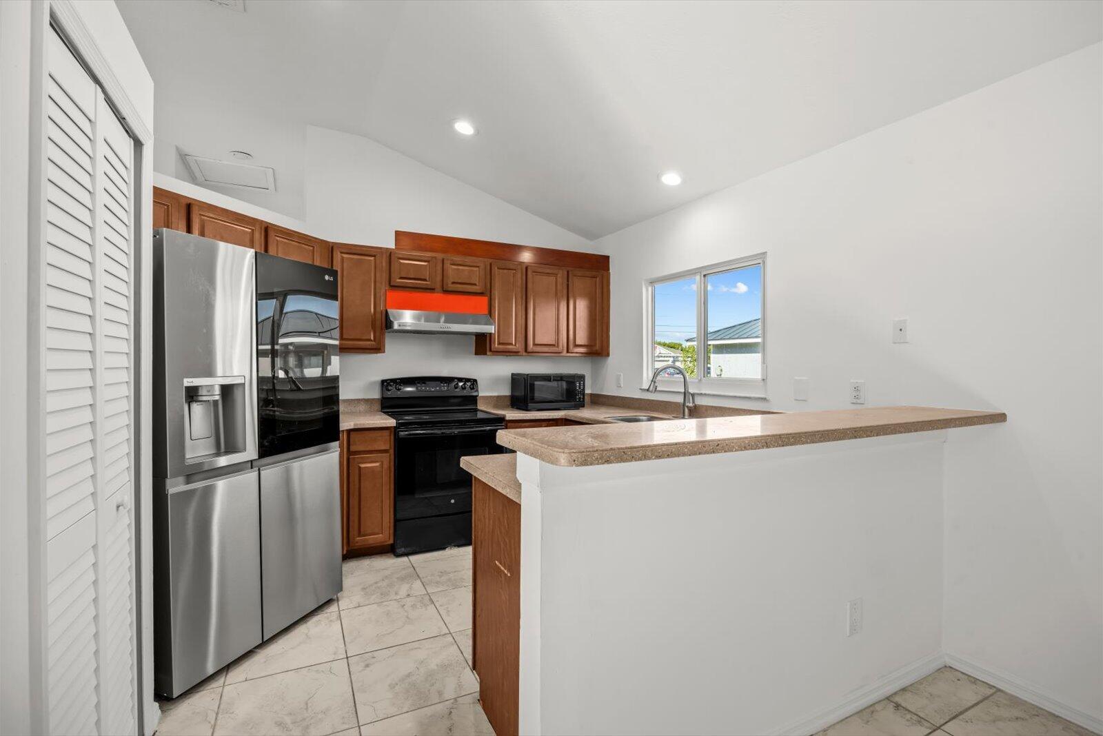 PORT ST LUCIE SECTION 33 - Residential