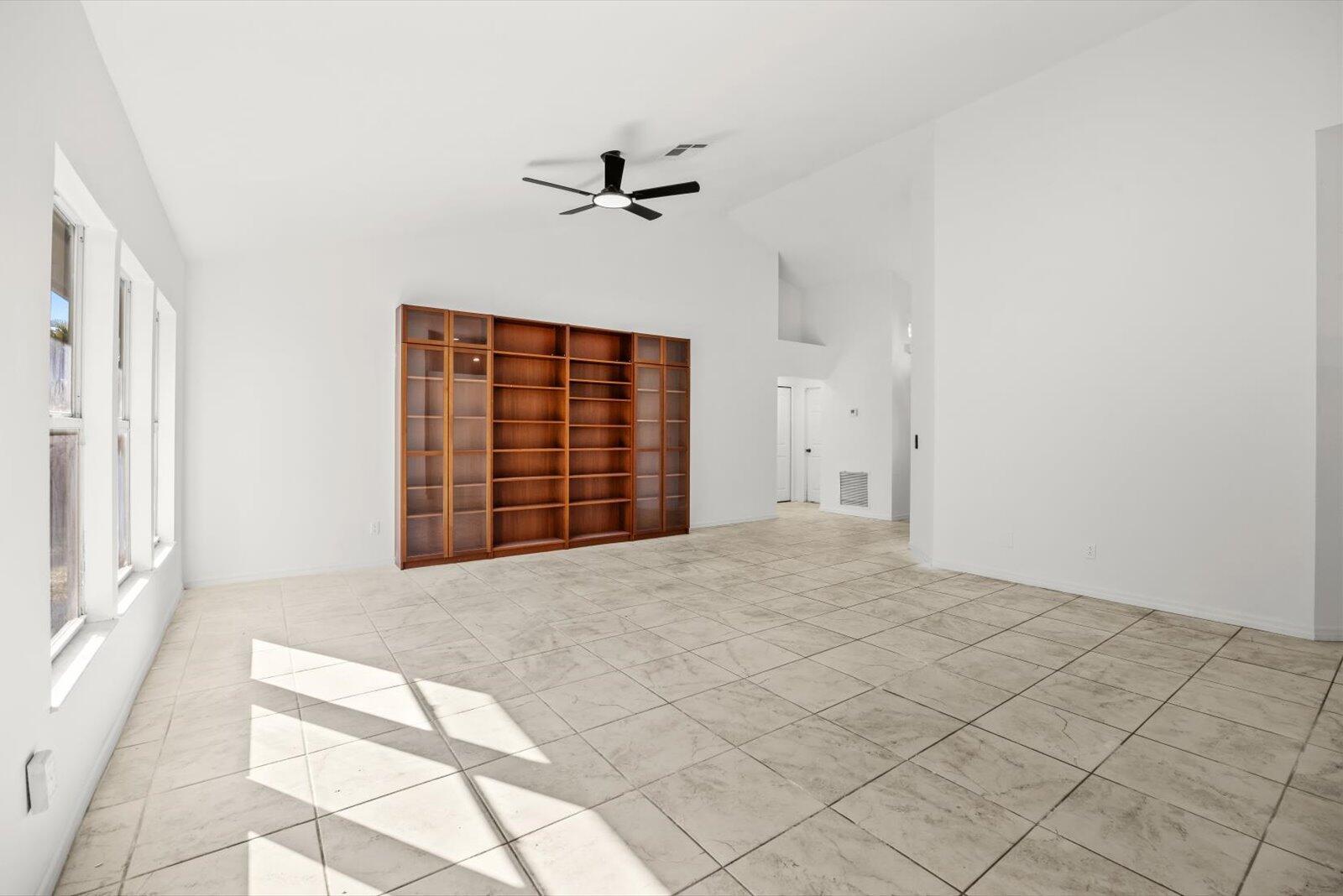 PORT ST LUCIE SECTION 33 - Residential