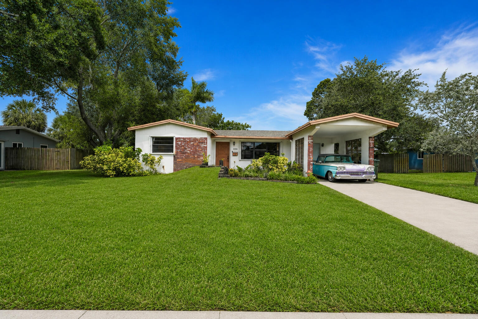 3358 SW 16th Court