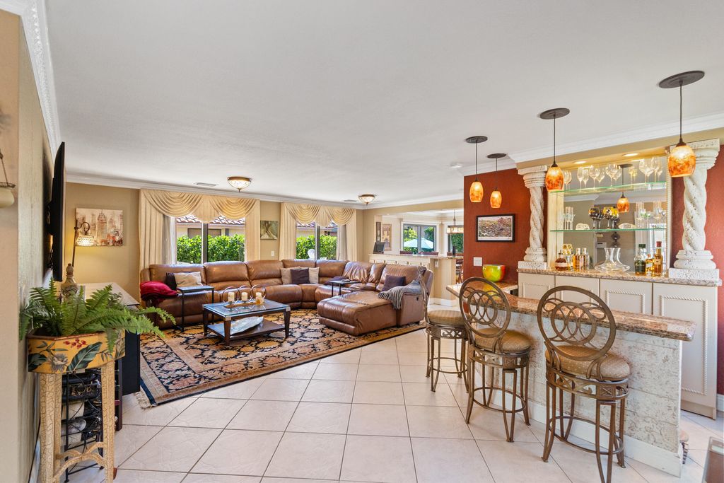 Photo of 4158 NW 6th Street, Deerfield Beach, FL 33442 (MLS # R11167748)