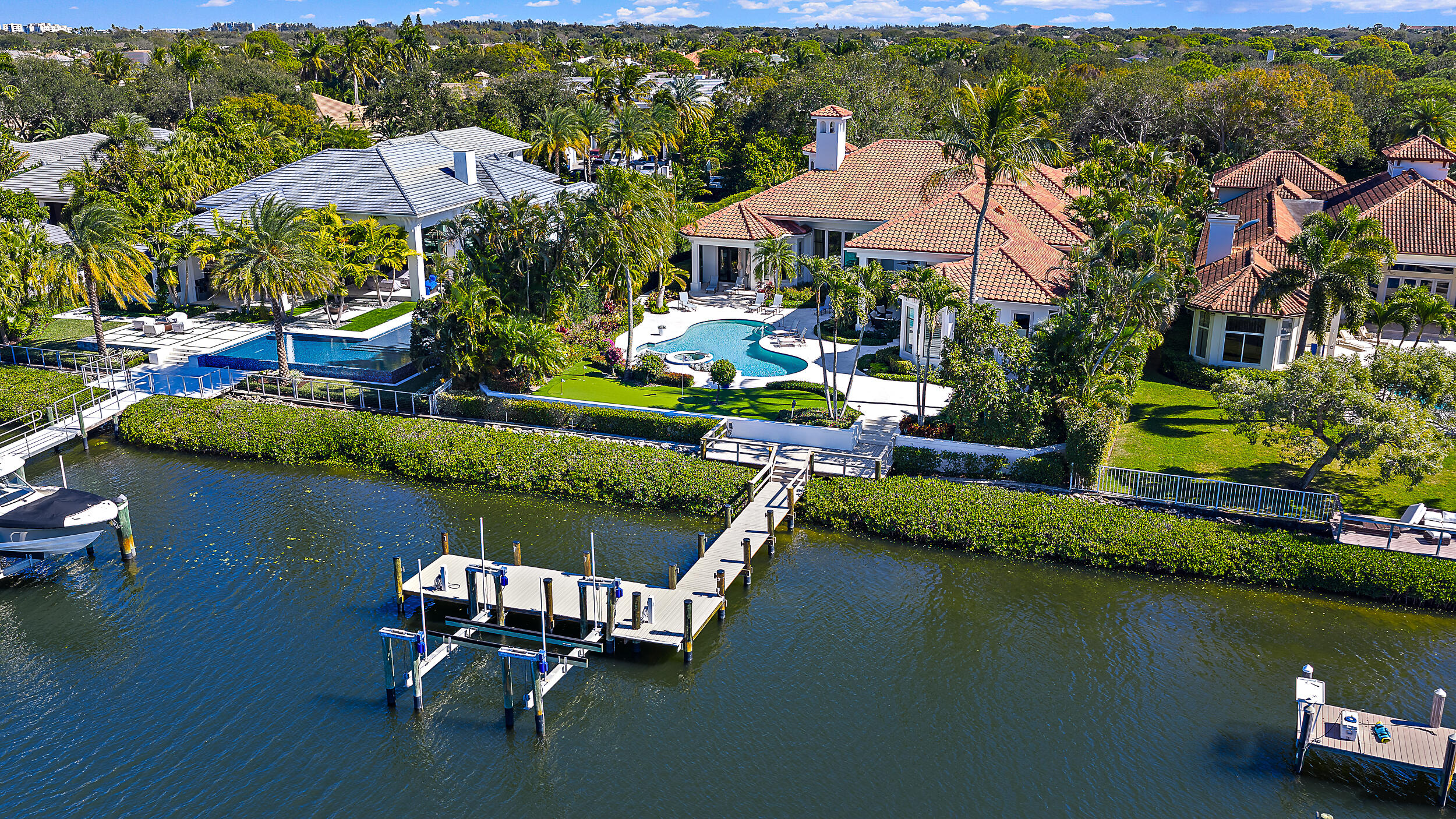 Admirals Cove - Residential